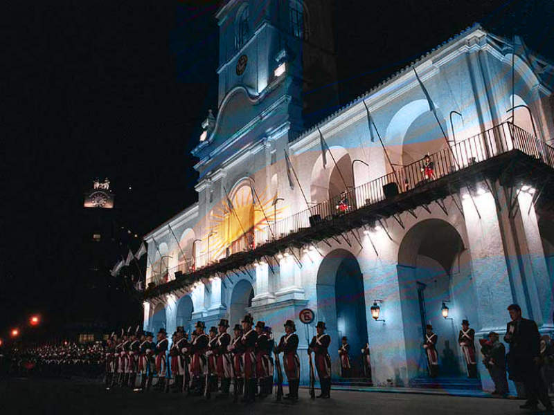 25 de Mayo, cumpleaños de Argentina (VIDEOS) | BOMBEROS SAN RAFAEL